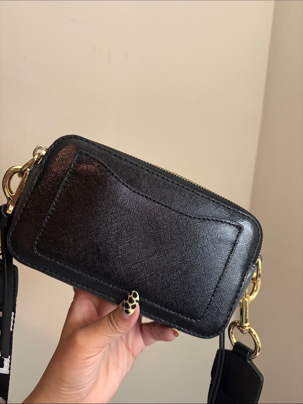 Marc Jacobs Black Camera Crossbody with Logo Strap - Picture 4 of 4